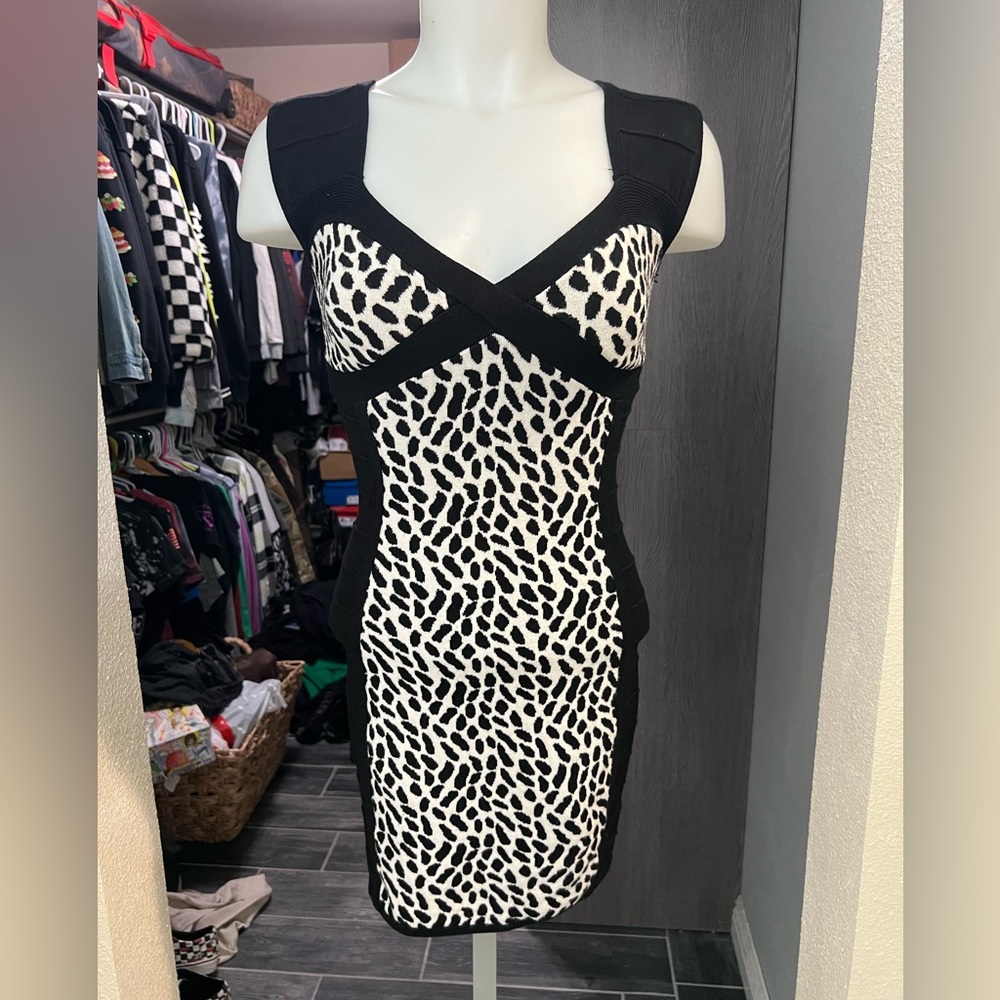 2B Bebe Black & White Strappy Back Dress